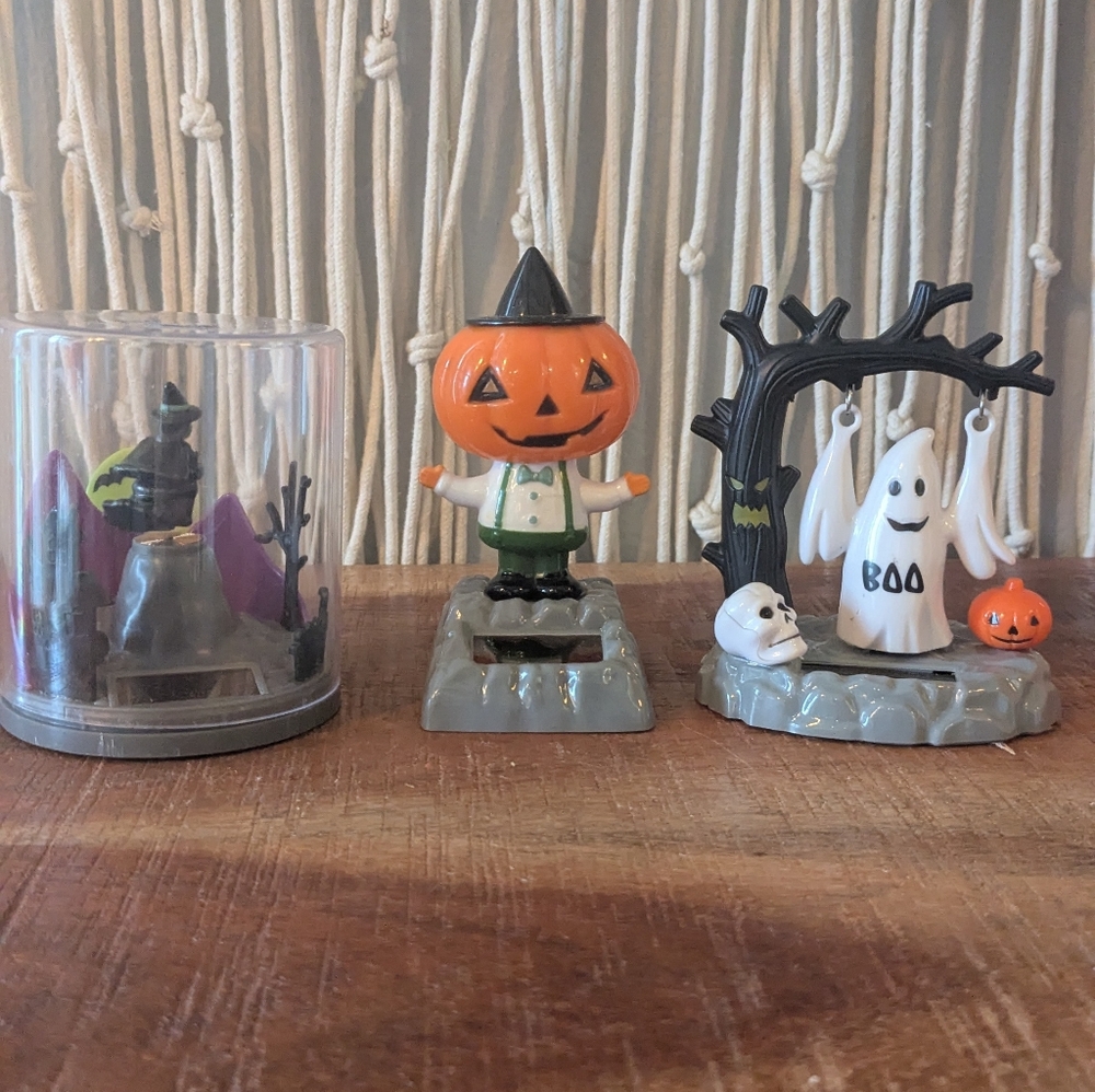 Three Solar Halloween Bobblehead Toys Excellent Ghost Pumpkin Witch